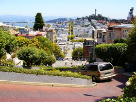looking-down-lombard-street_4911867430_o.jpg