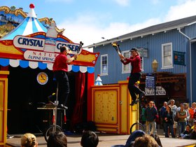 torch-juggling-on-high-unicycles_4911294647_o.jpg