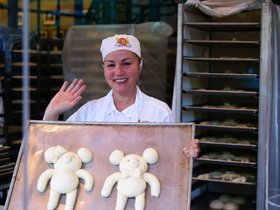 boudins-bakery-display_4911276135_o.jpg