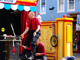 leap-frog-sword-juggling_4911290493_o.jpg