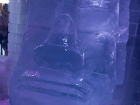 easter-island-ice-sculpture_4934216900_o.jpg