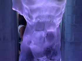 greek-body-ice-sculpture_4933619191_o.jpg