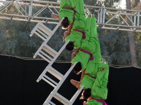 stacking-chairs_4934174192_o.jpg