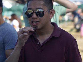 jon-eatting-chocolate-covered-bacon-5_4903978877_o.jpg