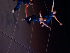 wall-dancing_5047150761_o.jpg