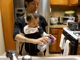 cooking-with-mommy_8713367478_o.jpg