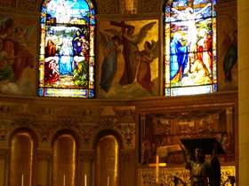 church-altar_4910232899_o.jpg