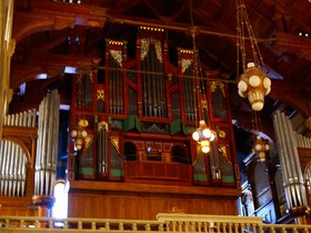 church-organ_4910838662_o.jpg