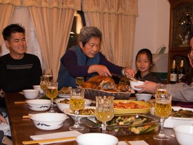 serving-turkey_5209224193_o.jpg